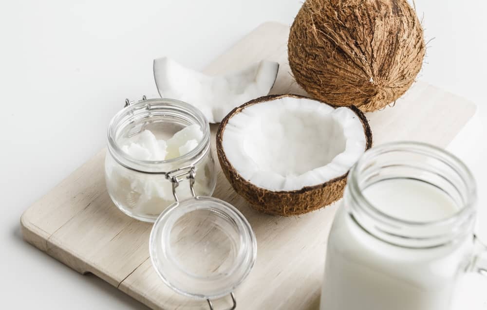 Coconut butter contains lauric acid that possesses anti-bacterial, anti-viral, anti-fungal, and anti-inflammatory properties.
